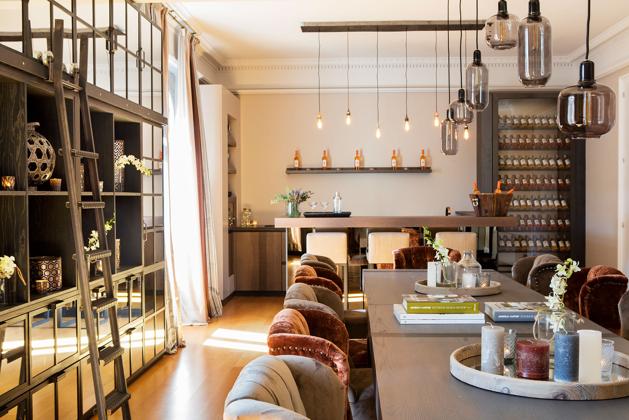 KNOWHAUS_vinotecas_01